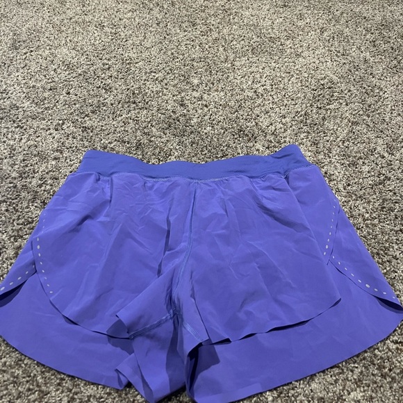 lululemon athletica Pants - Rare lululemon find your pace shorts